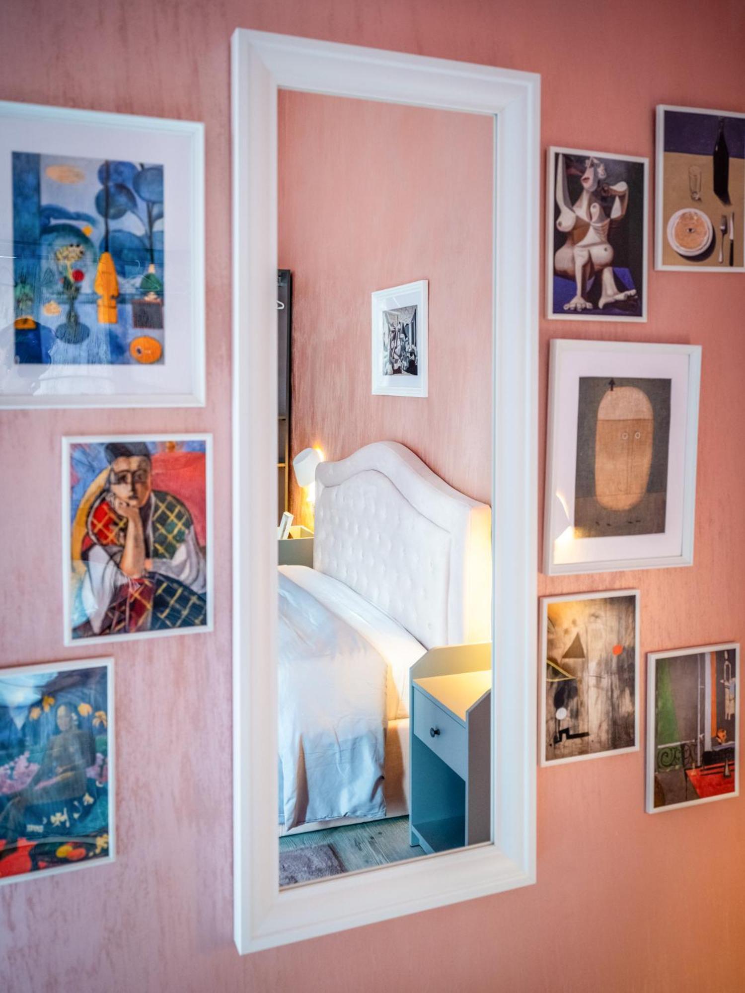 Momarooms Naples Luaran gambar